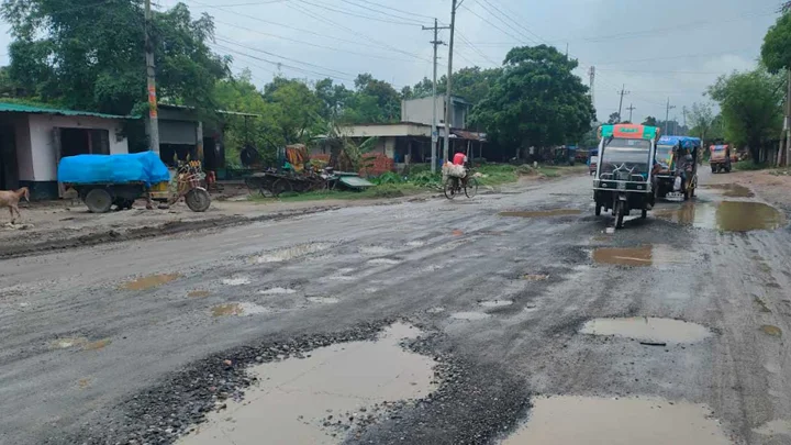 চাঁপাইনবাবগঞ্জে এক দিনে ২০১ মিলিমিটার বৃষ্টিপাত রেকর্ড