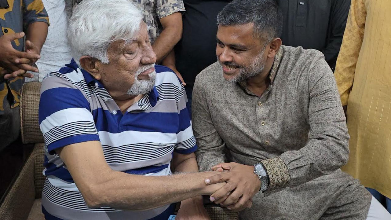 এমপি নাছির চৌধুরীকে আইনজীবী শিশির মনিরের খোলা চিঠি