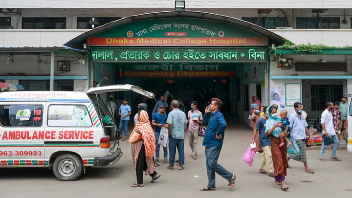 ঢামেকের বাথরুমে ঝুলন্ত নারীর পরিচয় প্রকাশ