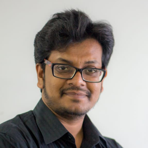 ‘দালাল’ যখন আপন, ডাক্তার তখন ‘গণশত্রু’!