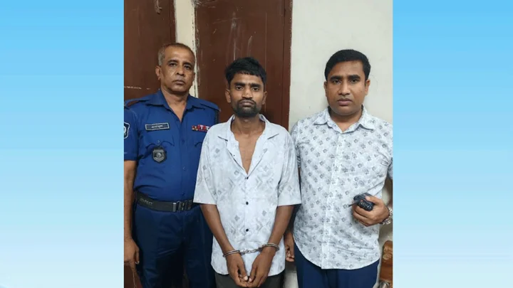 নামাজরত অবস্থায় বৃদ্ধাকে হত্যা, গ্রেপ্তার ৩