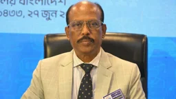 ঢাকা সেন্ট্রাল ইউনিভার্সিটির নতুন ভিসি লুৎফর রহমান