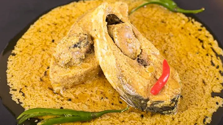 ঘরেই বানান ঐতিহ্যবাহী ইলিশ পাতুরি