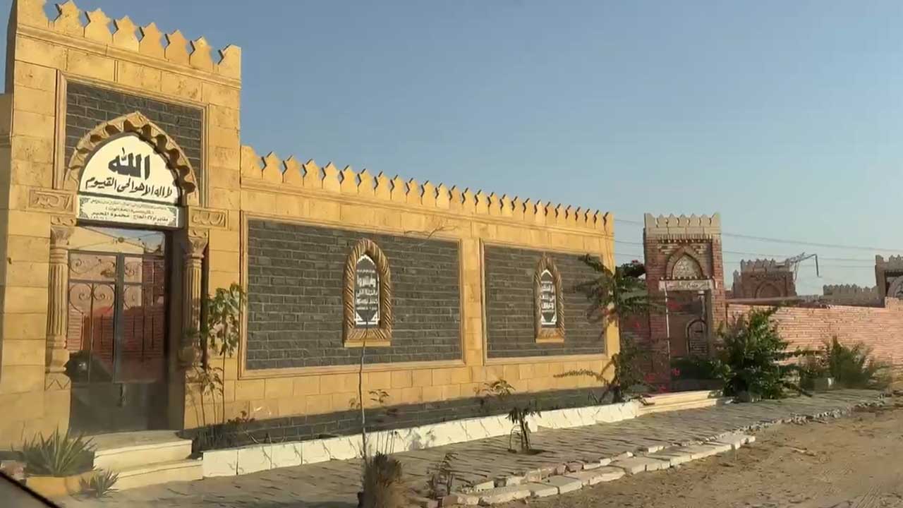 মিশরে আজও মরদেহ দাফন করা হয় হাজার বছরের পুরোনো রীতিতে