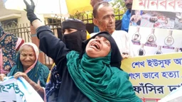 ‘আমারে যারা বিধবা করেছে, তাদের যেন ফাঁসি হয়’