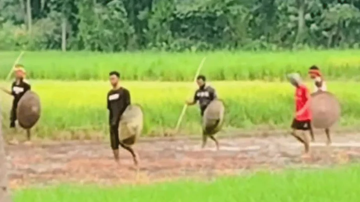 ফরিদপুরে আধিপত্য বিস্তারে দফায় দফায় সংঘর্ষ, আহত ১০