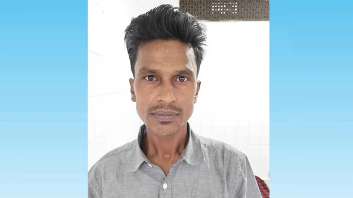 সাভারে তরুণীকে ধর্ষণের অভিযোগে বাসচালক গ্রেপ্তার