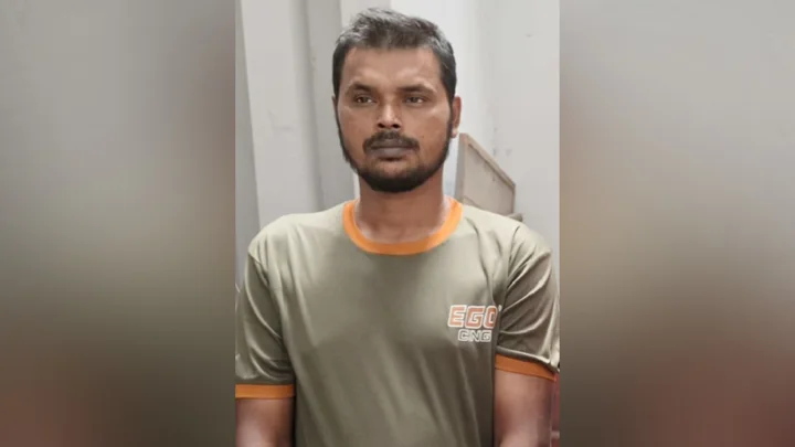ফেনীতে ধারালো দা দিয়ে কুপিয়ে হত্যাচেষ্টা, যুবক গ্রেপ্তার
