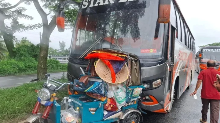 বোনের বিয়ের কেনাকাটা শেষে বাড়ি ফেরা হলো না ভাইয়ের