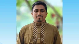 নিষিদ্ধ আ.লীগের মিছিল মধ্যনগরে, মামলায় আসামি তাহিরপুরের সাংবাদিক