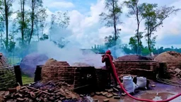 গাইবান্ধার অবৈধ কয়লা তৈরির ৩০ চুল্লি ধ্বংস