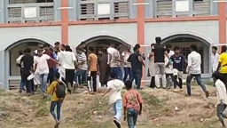 নাটোরে ফুটবল খেলা নিয়ে দুই পক্ষের ধাওয়া-পাল্টাধাওয়া