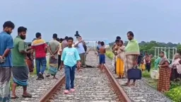 গোপালগঞ্জে ট্রেনে কাটা পড়ে দুই যুবকের মৃত্যু