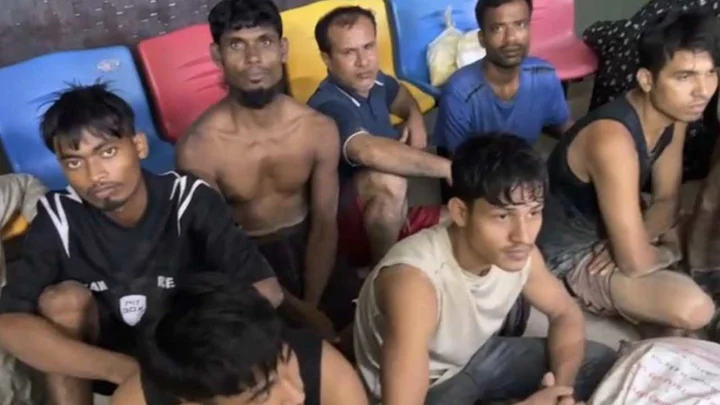 টেকনাফ থেকে মালয়েশিয়া পাচারের প্রস্তুতিকালে ১৬ জন উদ্ধার