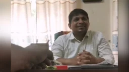 ‘সবাই মিলেমিশে খামু’ মন্তব্য করে কালাইয়ে তিন খাদ্য কর্মকর্তা বরখাস্ত