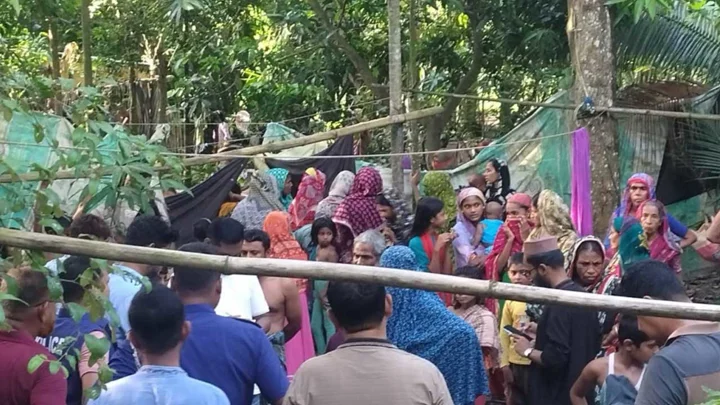 বিকট শব্দে কেঁপে উঠল বসতঘর, মিলল বিস্ফোরকের আলামত