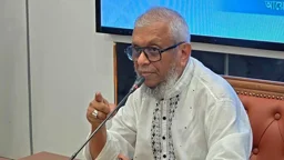 বিনা খরচে ১০ হাজার কর্মীকে মালয়েশিয়া পাঠাবে সরকার:  প্রবাসীকল্যাণমন্ত্রী