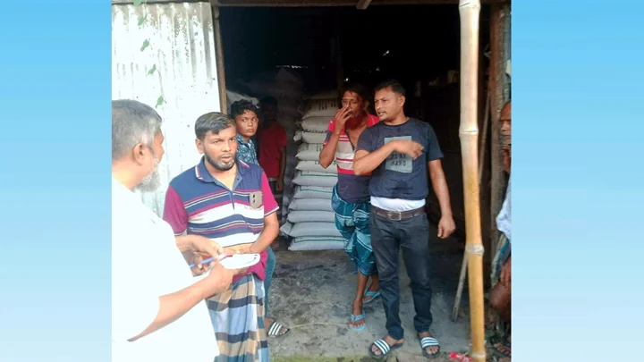 মাগুরায় ২৮৮ বস্তা অবৈধ সার জব্দ, ব্যবসায়ীকে কারাদণ্ড