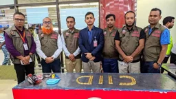 শাহজালালে দুই বিমানকর্মীর জুতা থেকে ১৬ কোটি টাকার স্বর্ণ উদ্ধার