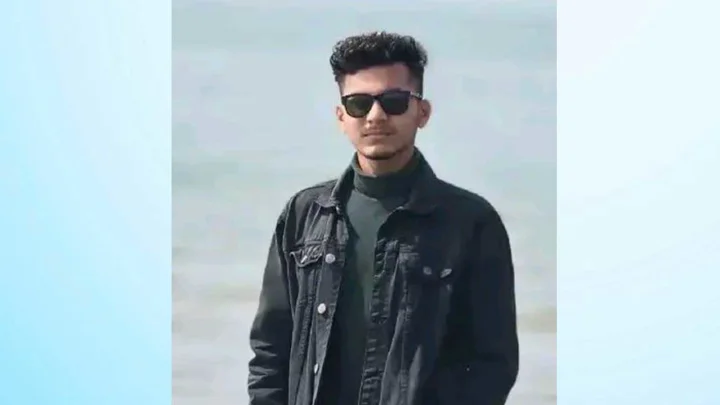 কলেজের মালামাল চুরির অভিযোগে ছাত্রদল নেতা আটক