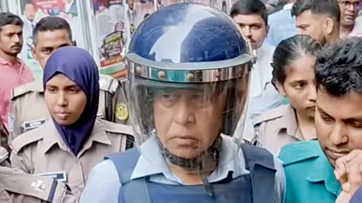 সাবেক সিইসি হাবিবুল আউয়াল ফের গ্রেপ্তার