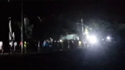 হবিগঞ্জে রাতের বেলা টর্চ লাইট জ্বালিয়ে সংঘর্ষ, আহত অন্তত ৩০