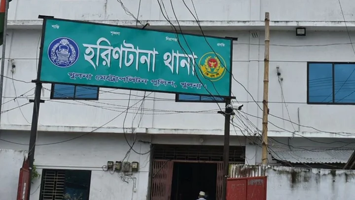 খুলনায় যুবককে পিটিয়ে হত্যা