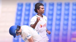চা বিরতি: আফগানিস্তানের ২ উইকেট তুলে জয়ের পথে বাংলাদেশ