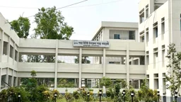 গোপালগঞ্জে পিকআপের ধাক্কায় প্রাণ গেল বাবা-মেয়ের