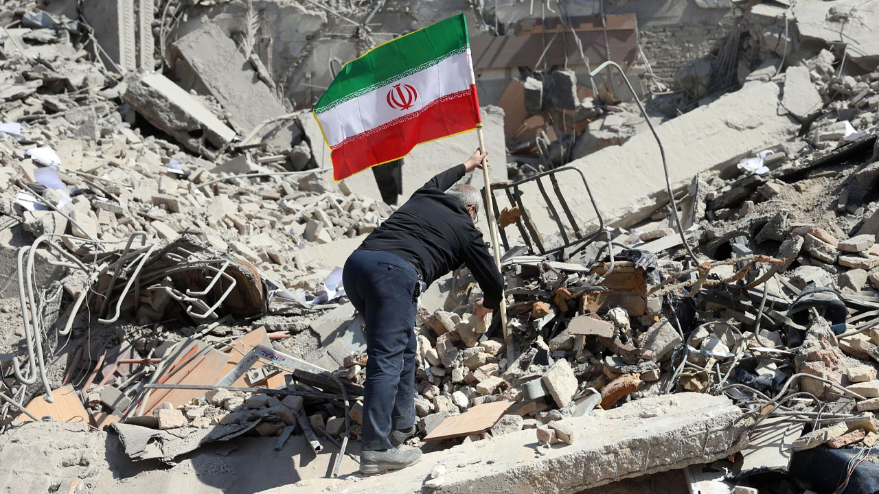 iran-war-flag