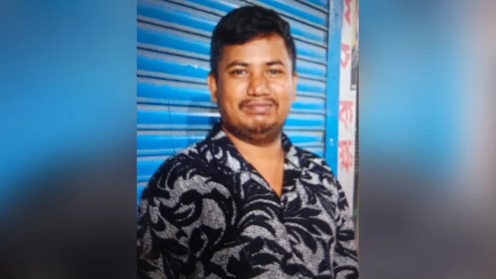 স্বামীর সঙ্গে বিরোধ মেটানোর কথা বলে গৃহবধূকে ধর্ষণ করেন স্বেচ্ছাসেবক দল নেতা