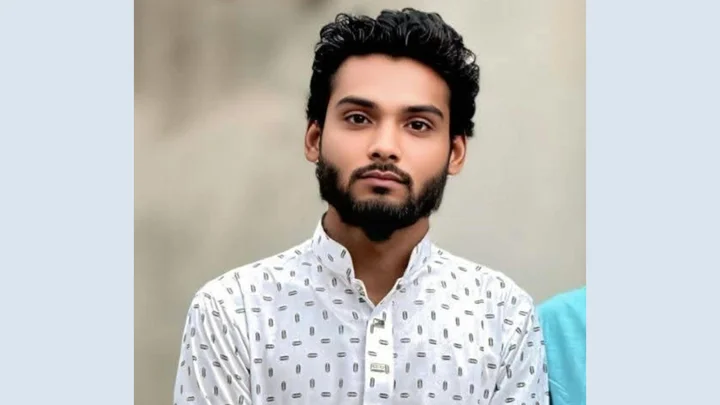 তেলের মূল্যবৃদ্ধি নিয়ে ফেসবুকে পোস্ট, পদ হারানোর অভিযোগ ছাত্রদল নেতার