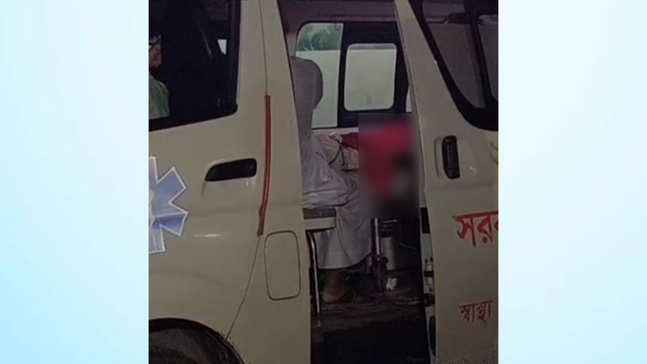 দাফনের ১২ ঘণ্টা পর কবর থেকে মায়ের মরদেহ তুললেন সন্তানেরা