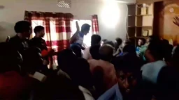 জামালপুরে সার বিতরণের সময় ইউপি কার্যালয়ে হট্টগোল