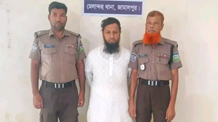 জুয়ার টাকা জোগাতে নেন ইমামতির চাকরি, ১৫ লাখ টাকা নিয়ে উধাও