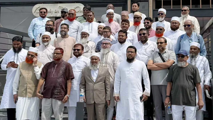 হঠাৎ কেন সপরিবারে ৩ দেশ সফরে জামায়াতের ৩৪ এমপি