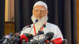 দু-একটি অঘটনের সুযোগে পুরো ওলামা সমাজকে আসামির কাঠগড়ায় তোলা হয়