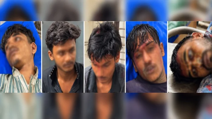 মসজিদের মাইকে ডাকাত ঢোকার খবর, পাঁচজনকে পিটিয়ে হাসপাতালে পাঠালেন এলাকাবাসী