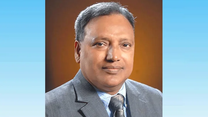 যবিপ্রবির সাবেক উপাচার্যসহ সাতজনের বিরুদ্ধে মামলা করবে দুদক