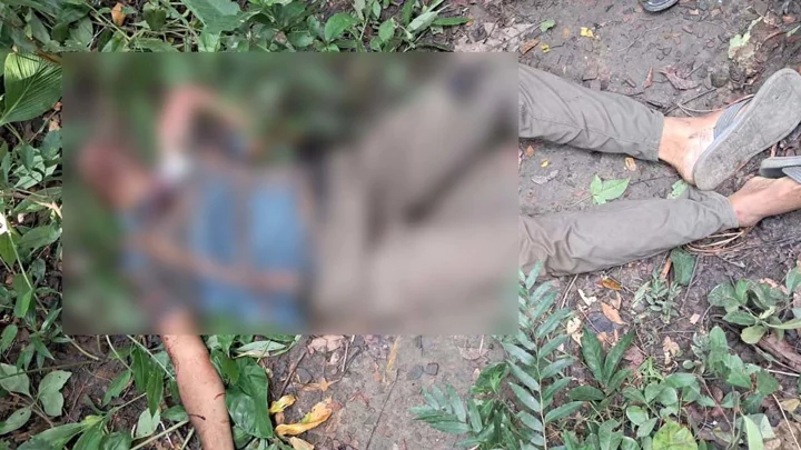 যশোরে চরমপন্থি দলের সদস্যকে গুলি করে হত্যা, পাশে ছিল গুলি-‘ককটেল’