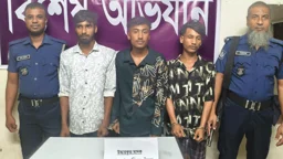 নোয়াখালীতে মাদকবিরোধী অভিযানে গ্রেপ্তার ৯