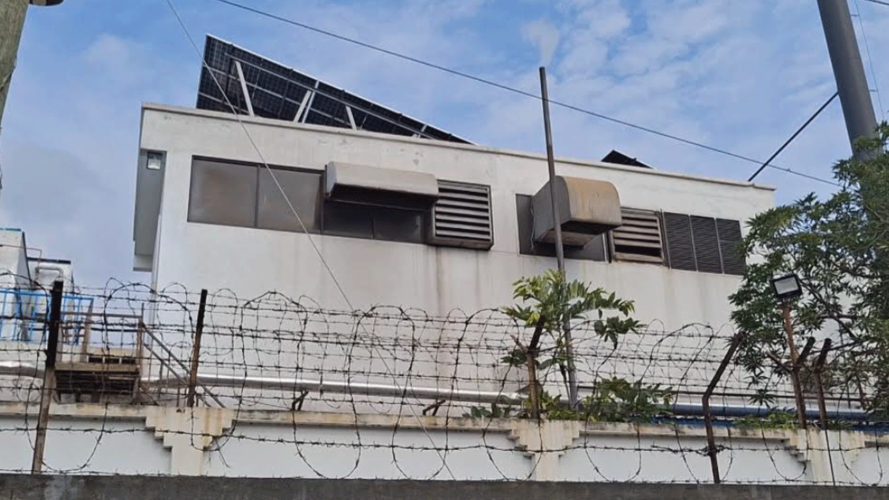 বন্দিদের ‘ডাবল শাস্তি’: কারাগারে সাজা, বাইরে শব্দের যন্ত্রণা