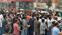প্রশ্নফাঁসের অভিযোগে যুব উন্নয়নের পরীক্ষা স্থগিত, প্রতিবাদে বিক্ষোভ 