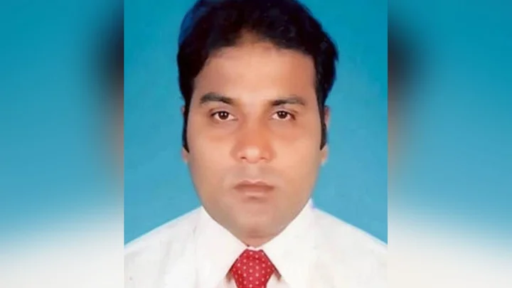 দোকান বন্ধ করে ফেরার পথে যুবদল নেতাকে কুপিয়ে হত্যা