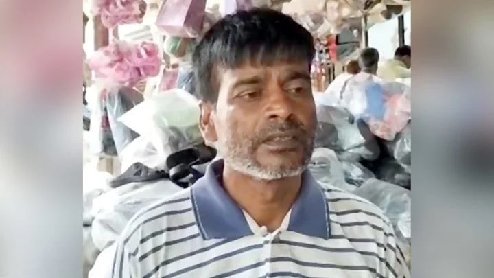 জয়পুরহাটে বিএনপি নেতা বহিষ্কার, এলাকায় মাইকিং