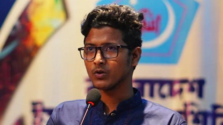 Chhatra Dal attacks and forces JnUCSU VP off campus