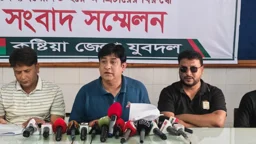 অর্থ লেনদেনের অভিযোগ অস্বীকার করে কুষ্টিয়া যুবদল সভাপতির সংবাদ সম্মেলন