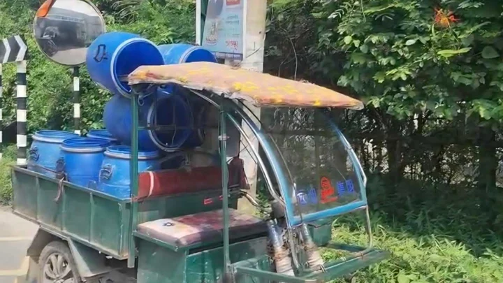 এক্সপ্রেসওয়ে এলাকায় দুধ ব্যবসায়ীকে ছুরিকাঘাত করে ছিনতাই