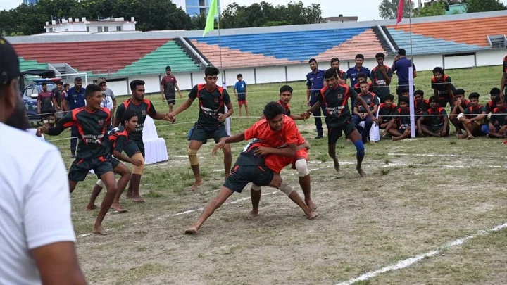 কুষ্টিয়ায় জমকালো আয়োজনে কমিউনিটি পুলিশ কাবাডি প্রতিযোগিতা শুরু