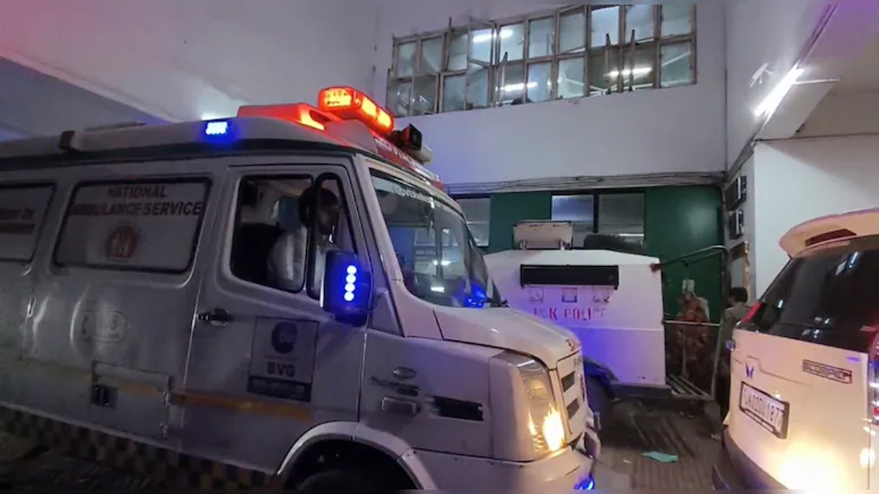 কাশ্মীরে আবারও সন্ত্রাসী হামলা, প্রাণ গেল অভিবাসী শ্রমিকের